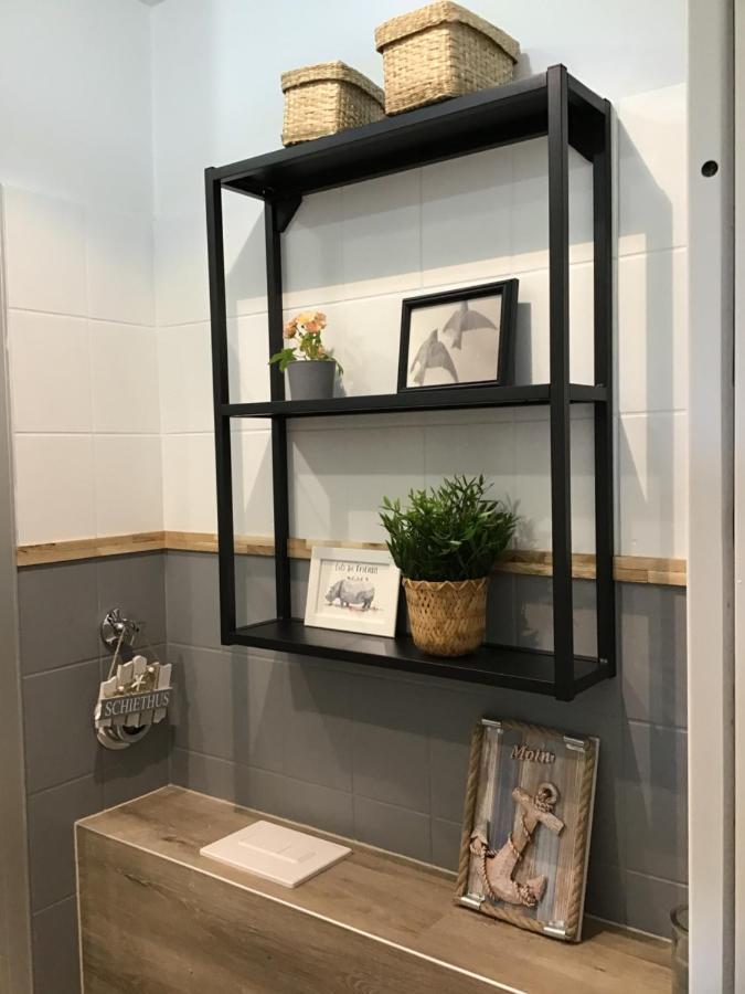 Liebevoll Eingerichtete Ferienwohnung Luettje Koje ดอร์นุม ภายนอก รูปภาพ